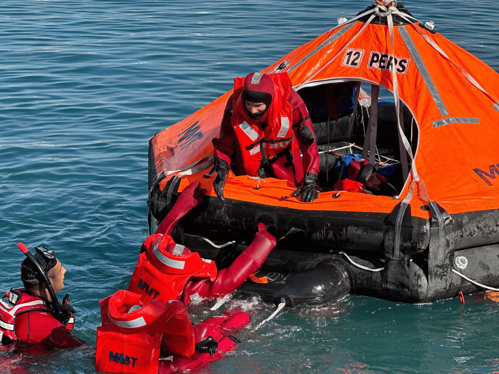 Basic Safety Training - FULL STCW A-VI/1.2 - Italy