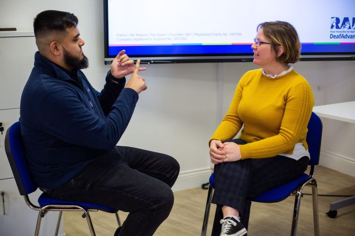 British Sign Language Courses | RAD