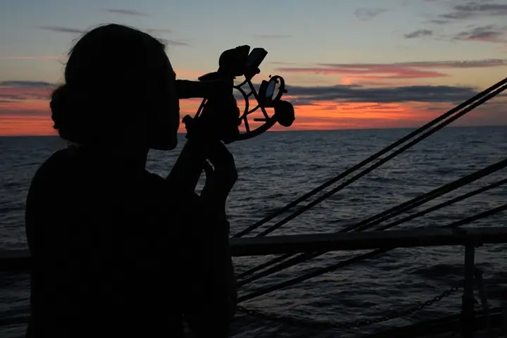 Icon%20Sextant.webp