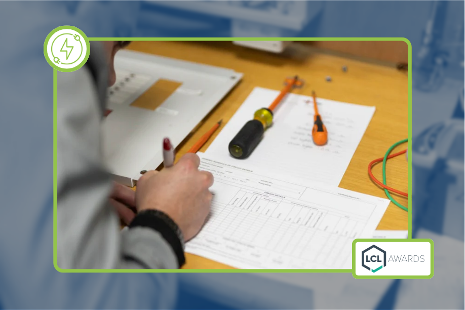 Initial Verification & Signing Off - Level 3 - 601/5928/5 (LCL)