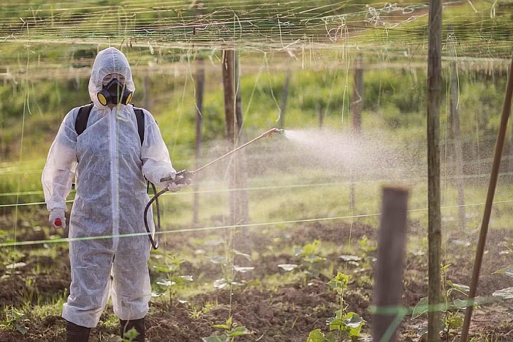 Level 2 PA6A – Pesticides (Hand-held Applicators / Knapsack)