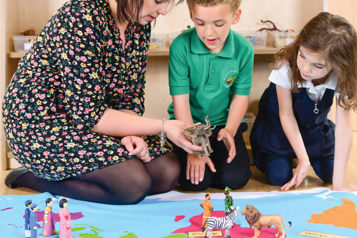 Support for Teachers Moving into the EYFS